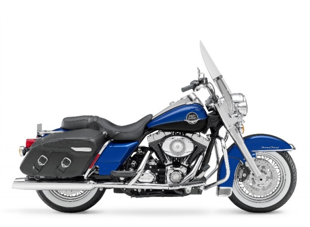 2008 Harley-Davidson - Models Announced (08_FLHRC_Road King Classic.jpg)